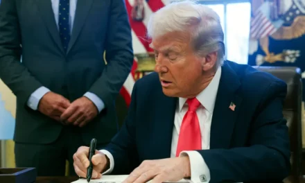Costará 1.5 bdd golpe arancelario de Trump a México, Canadá, China y UE