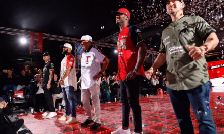 Presentan a los Toros de Tijuana 2025