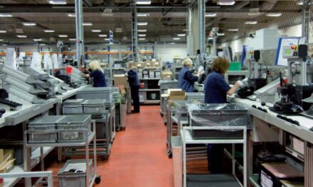 Provoca incertidumbre arancelaria desaceleración en producción industrial en BC