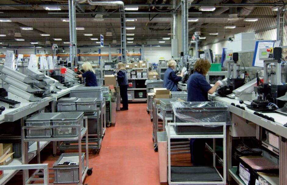 Provoca incertidumbre arancelaria desaceleración en producción industrial en BC
