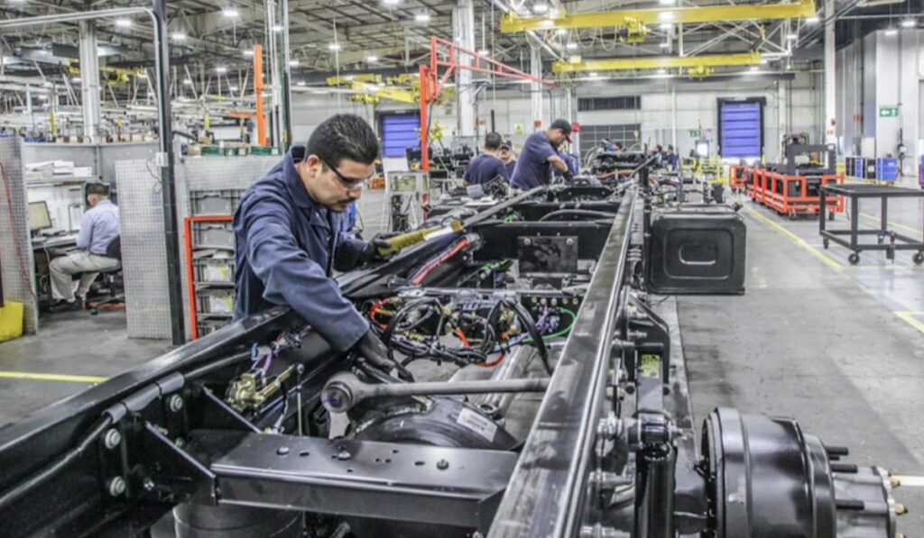 Refuerza BC liderazgo nacional en manufactura con aumento del 89%