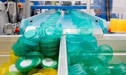 Defiende industria del plástico en América del Norte libre comercio