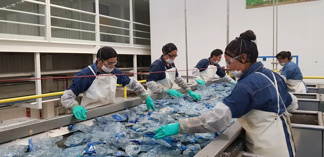 Apuesta industria del plástico en México por innovación y reciclaje