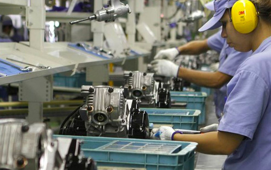 Perfila industria manufacturera caída de 2.4% en febrero