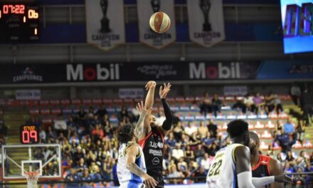 Divide honores Zonkeys con Astros en calidad de visitante
