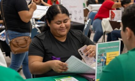 Promueven inclusión y empoderamiento de mujeres en feria de empleo Mexicali