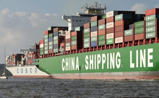 Impone EU tarifas a buques chinos para proteger su industria naval