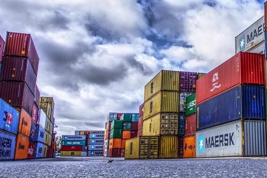 Son riesgos para la economía mexicana aranceles y cambio climático