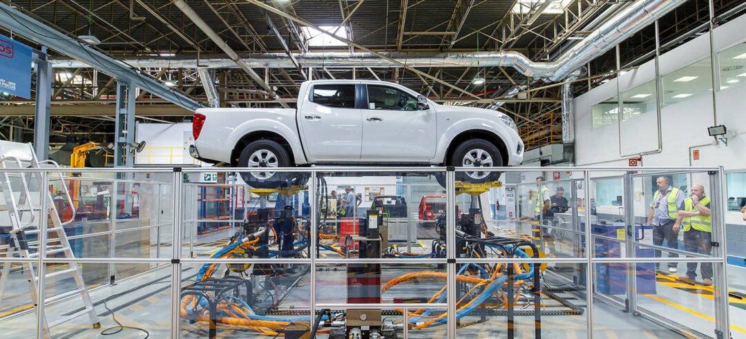 Traslada Nissan fabricación de camionetas de Argentina a México