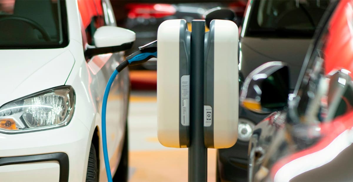 Promete transformar la industria primera automotriz eléctrica mexicana