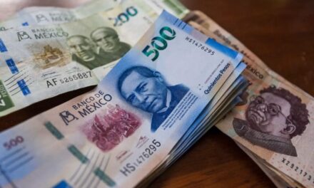 Se deprecia Peso por 3ra semana consecutiva por guerra arancelaria
