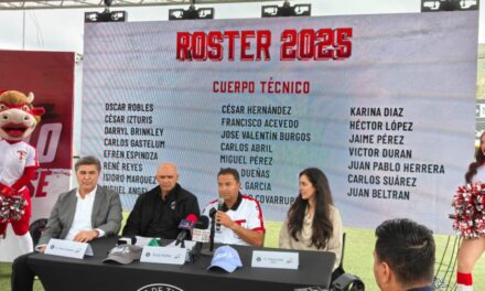 Presenta Toros roster de inicio de campaña