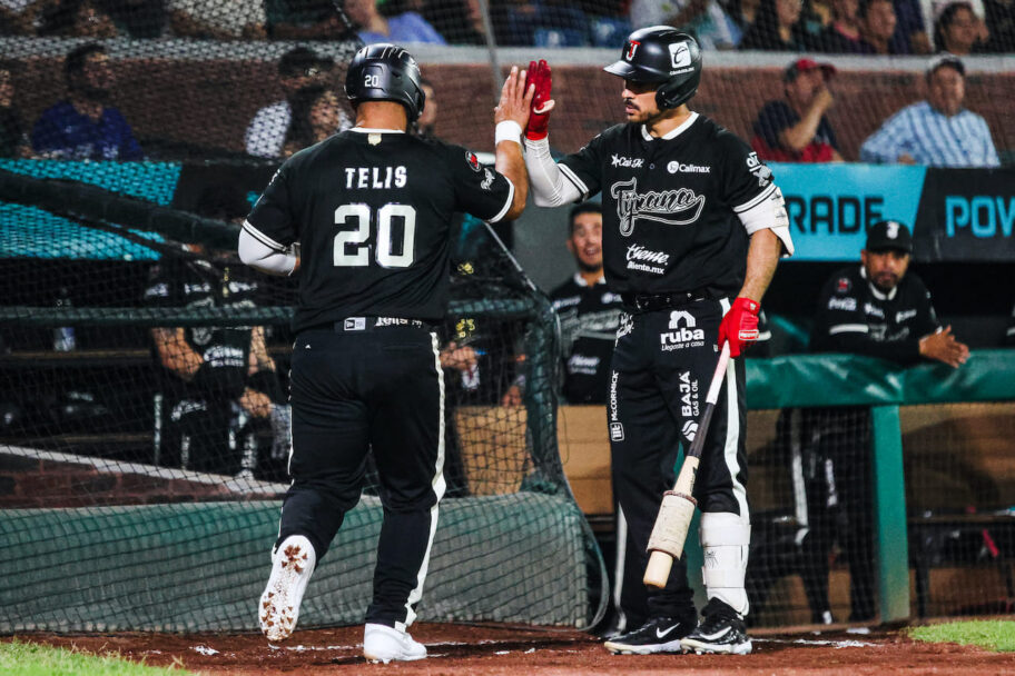 Remonta Toros y gana serie