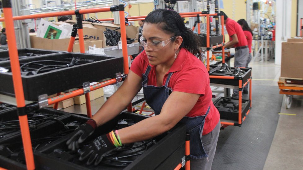 Propone Coparmex jornada laboral de 40 hrs se haga de forma gradual