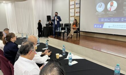 Proponen aplicar de forma gradual y con incentivos reducción de jornada laboral