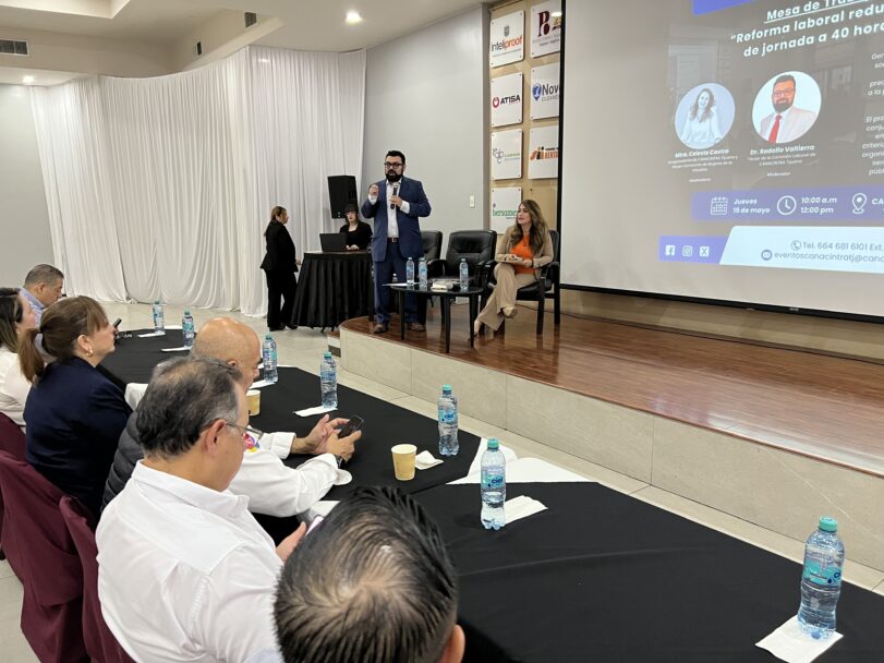 Proponen aplicar de forma gradual y con incentivos reducción de jornada laboral