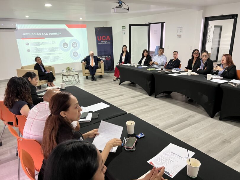 Analizan en AIMO propuestas del sector para enfrentar transición laboral