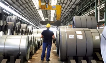 Busca México frenar la importación irregular de acero