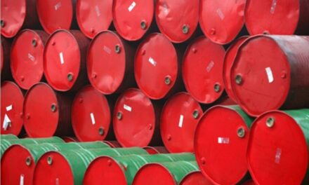Roban cárteles mexicanos miles de mdd a Pemex y venden a EU