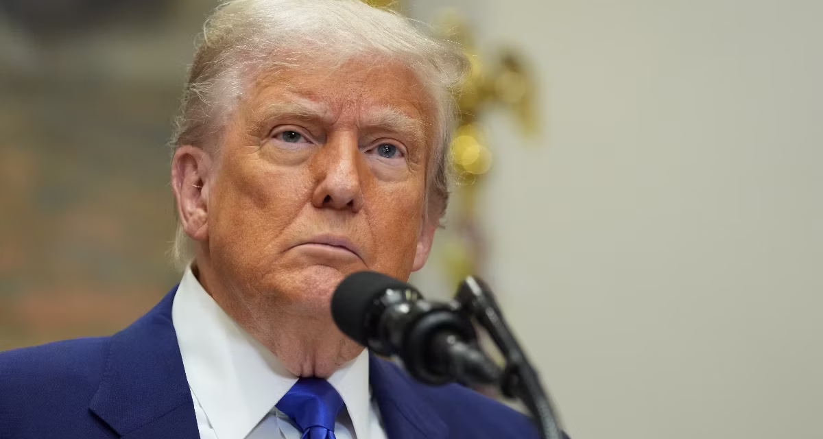 Acusa Trump a China de haber “violado totalmente” el acuerdo sobre aranceles