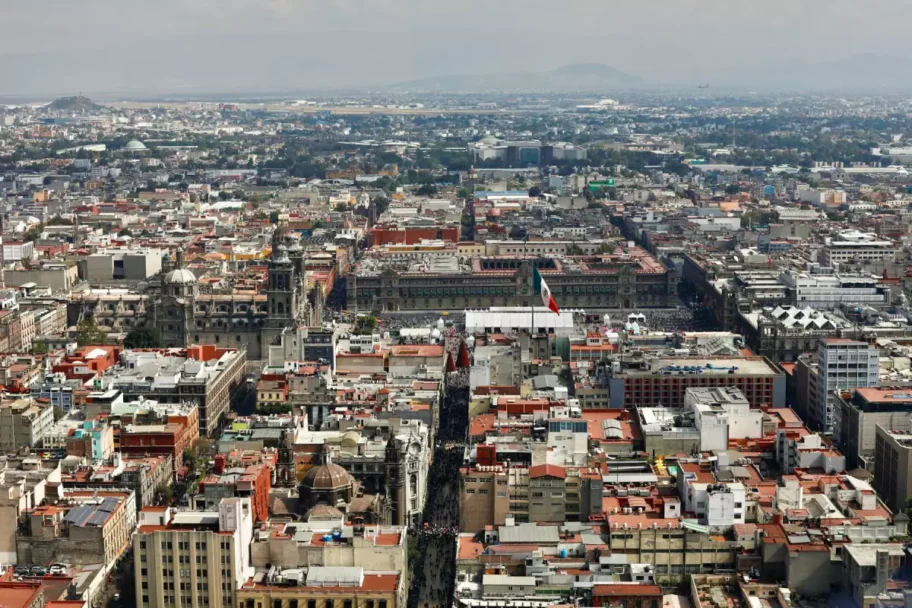 Sube a 49.9% del PIB deuda pública de México, Hacienda se mantiene optimista