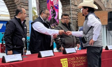 Refuerzan credencialización de músicos en Plaza Santa Cecilia
