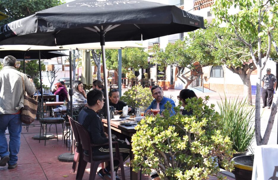 Esperan restaurantes de BC aumento del 20% en ventas por Día del Padre