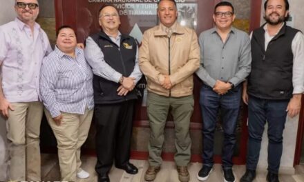 Fortalece Canaco Tijuana alianzas con Protección Civil y Bomberos en temas preventivos