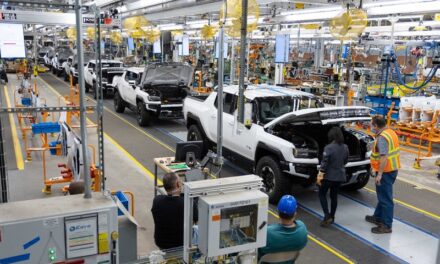 Trasladará GM producción de México a EU por aranceles de Trump