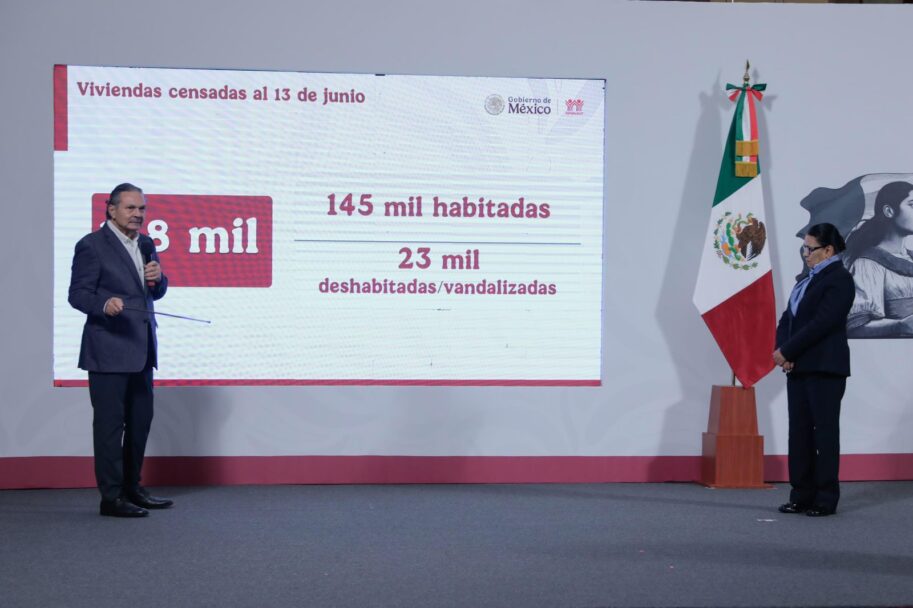 Presentan plan de regularización del Infonavit