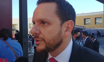 Se separa del cargo honorario esposo de gobernadora de BC