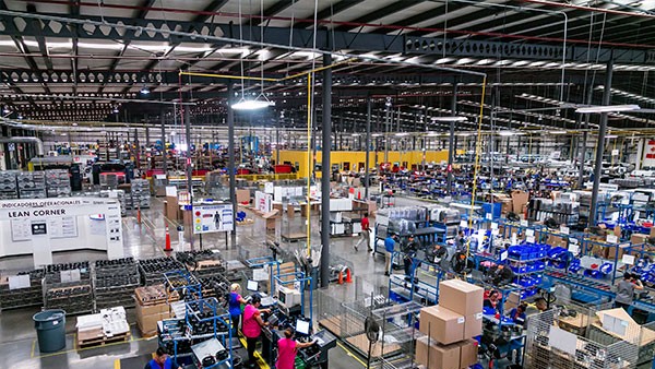 Estiman caída de IED 10.49% en 2025 por conflictos comerciales y bélicos