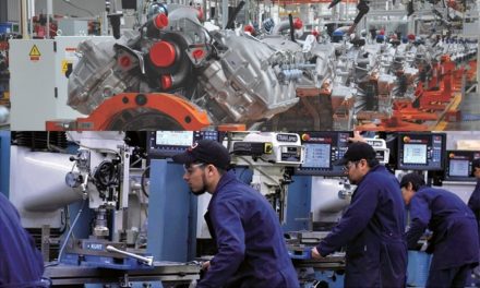 Hila empleo manufacturero 27 meses a la baja en mayo