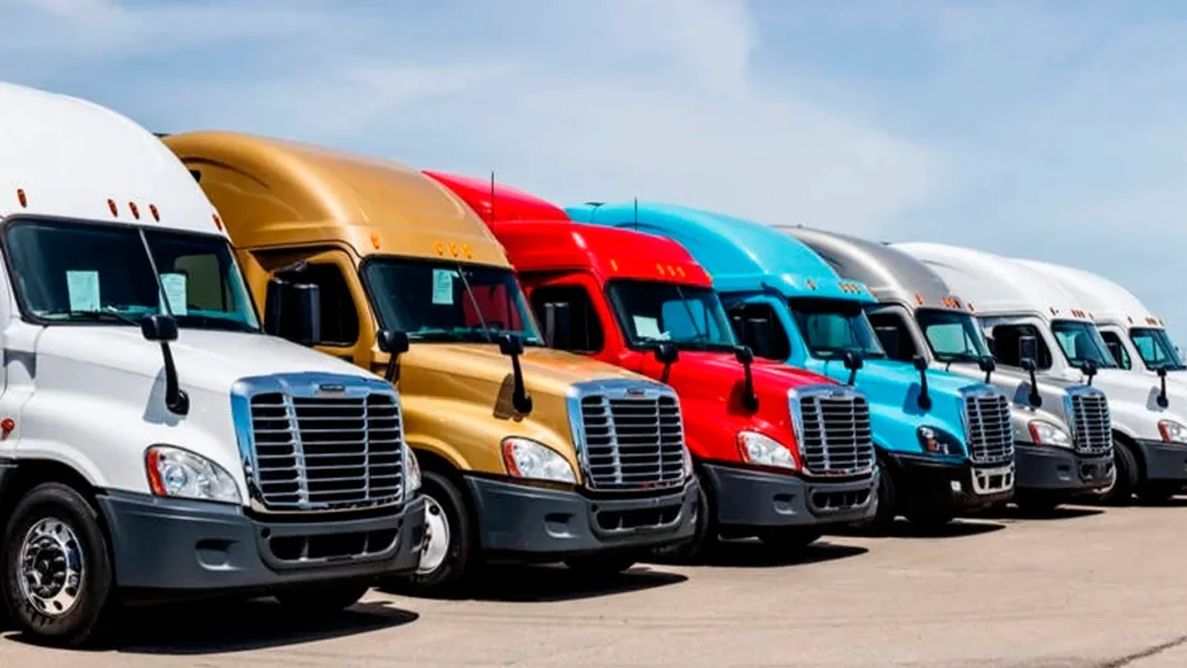 Caen ventas de vehículos pesados en México el primer semestre