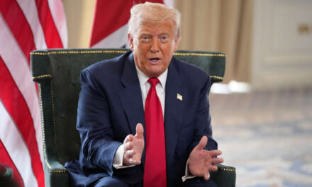 Mantiene Trump al T-MEC como único TLC con apertura general