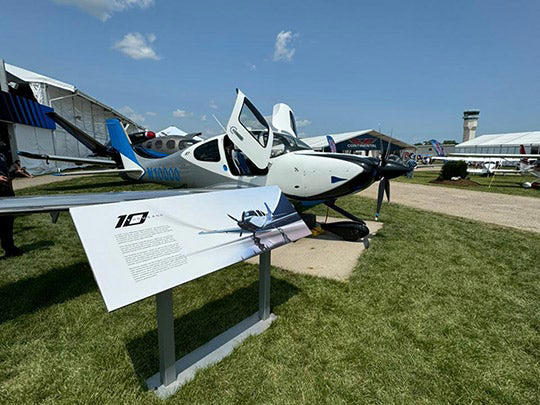 Deben aeroexpos transformarse en motor de inversión para México