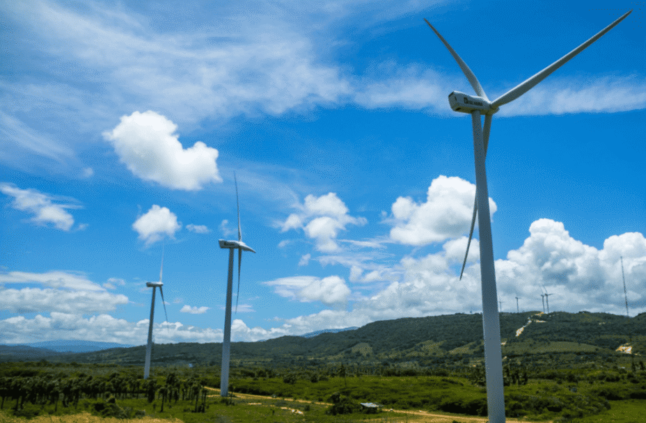 Buscan invertir más de 4,800 mdp anuales para energías limpias