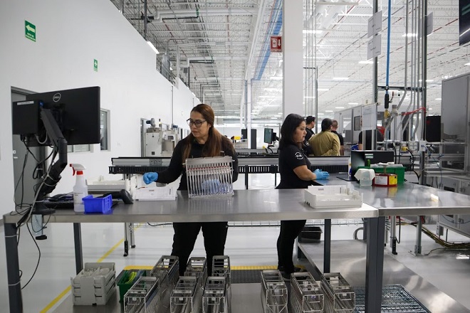 Reporta sector manufacturero ausentismo laboral por lluvias