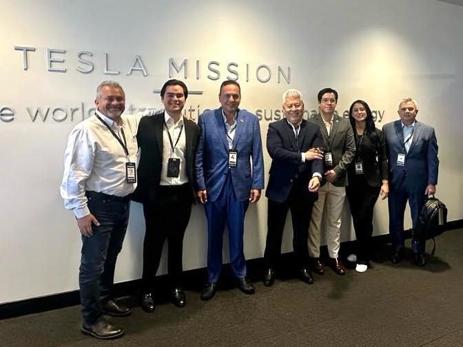 Realiza Líderes BC visita a Tesla en California para impulsar la proveeduría regional