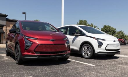 Registra México alta venta de autos híbridos