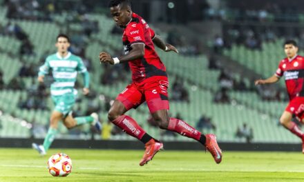 Cae Xolos en Torreón con gol de último minuto de Santos