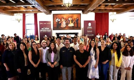 Toman protesta Red de Mujeres defensoras de la justicia laboral