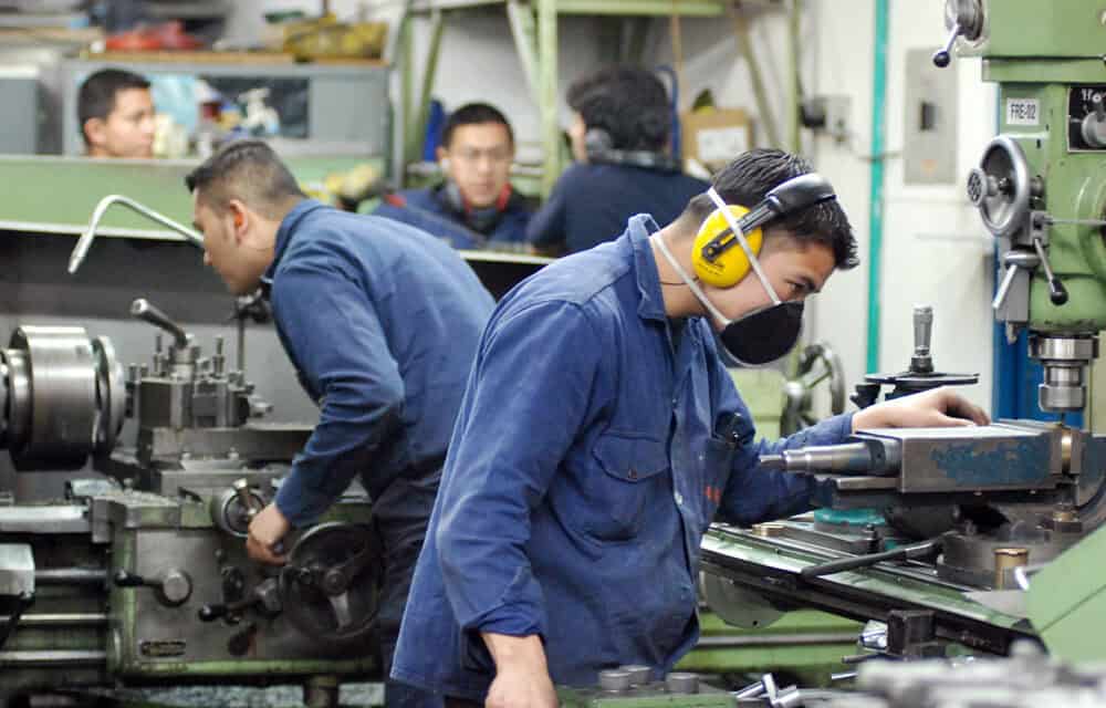 Acentúa debilitamiento actividad industrial en México