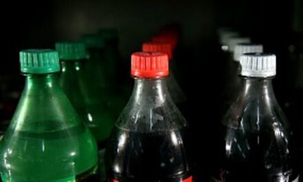 Suben impuestos a bebidas con azúcar y moderan IEPS a bebidas light y cero