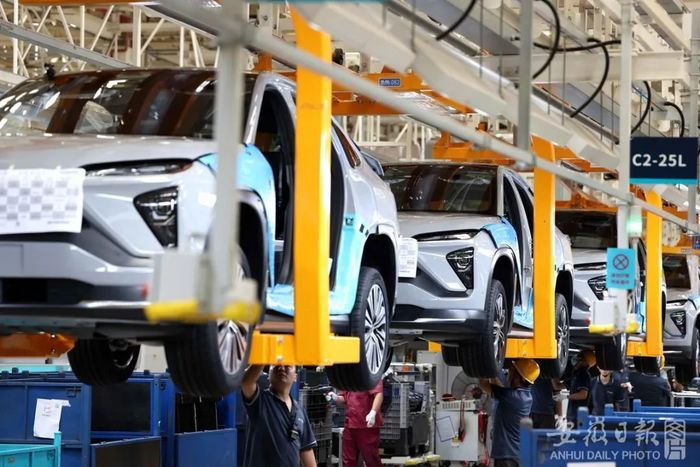 Ponen en jaque aranceles del 50% a los autos chinos en México