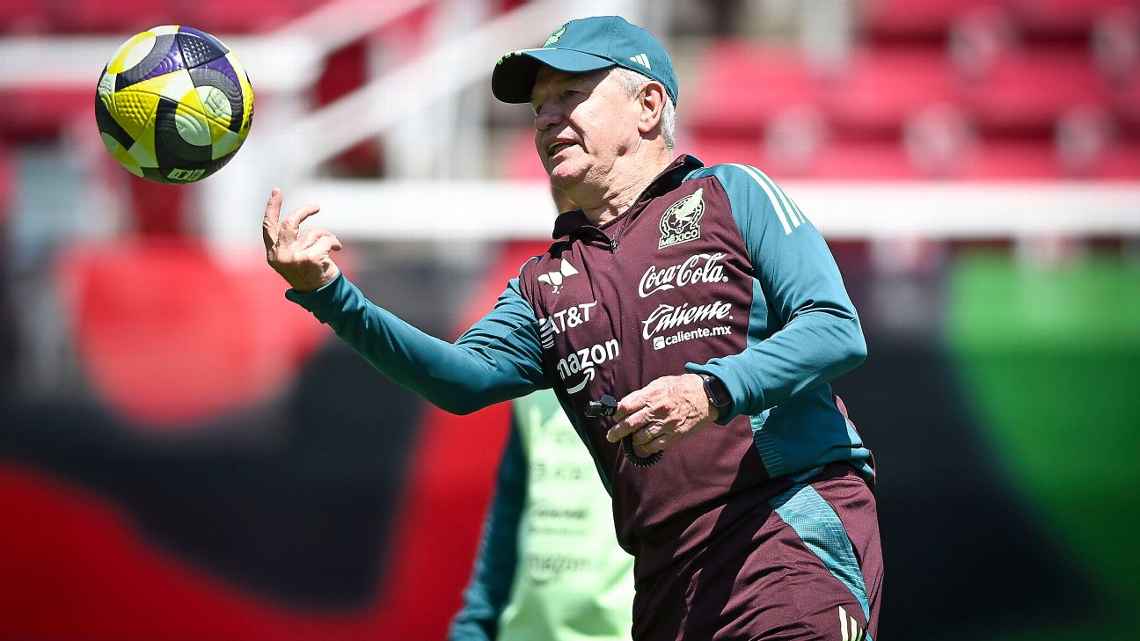 Anuncia Selección mexicana convocados para partidos contra Colombia y Ecuador