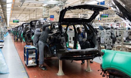 Arriesga autos chinos empleo de 320 mil mexicanos en sector automotriz
