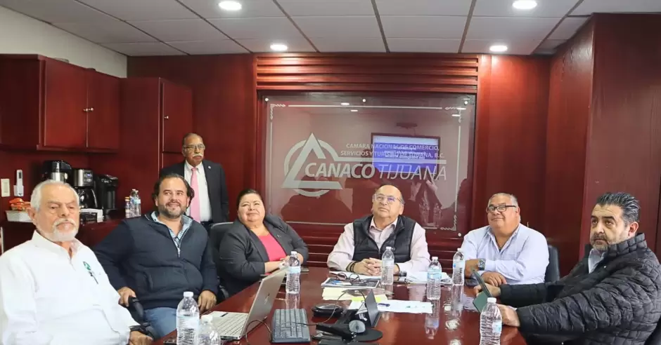 Ofrecerán capacitación en uso de IA a miembros de Canaco Tijuana