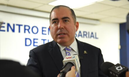 Busca sector empresarial certeza en aranceles y exportación temporal