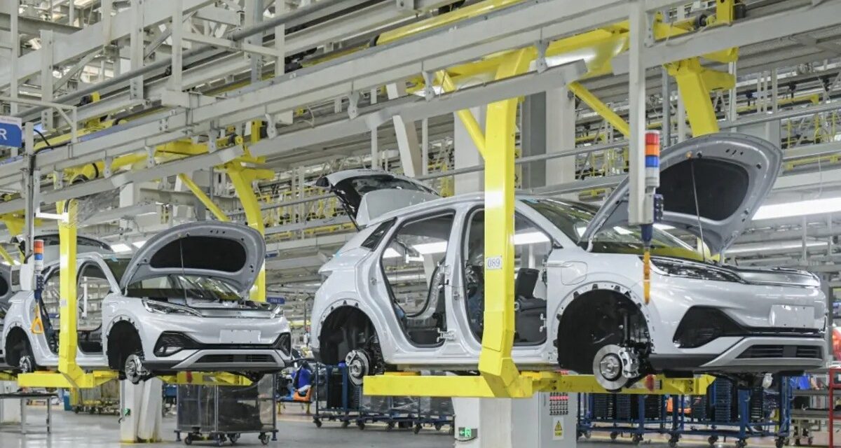 Reconsidera BYD instalar una planta de manufactura en México